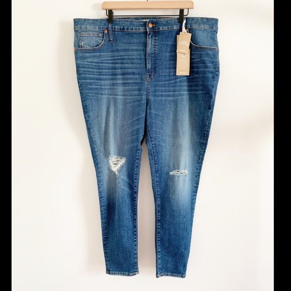 Madewell Denim - NWT Madewell High-Rise Curvy Skinny Jeans